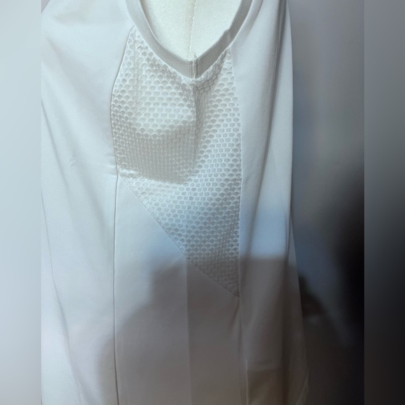 NWT Ralph Lauren White Wicking Sleeveless Shirt that goes with everything!! - Picture 7 of 11